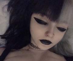 xanhurts, woman, single, Rouyn-Noranda, Quebec, Canada