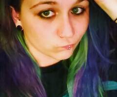 Zmbgrl, woman, single, Canton, Illinois, USA
