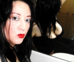 Rockgodess, woman, single, Hollywood, California, USA