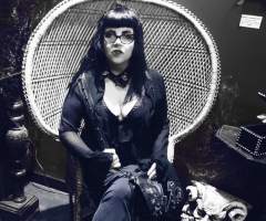Poppygoth, woman, single, Los Angeles, California, USA