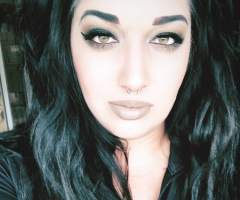 goth girl dating app