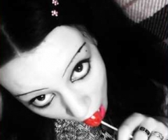 Darkenivm, woman, single, Los Angeles, California, USA
